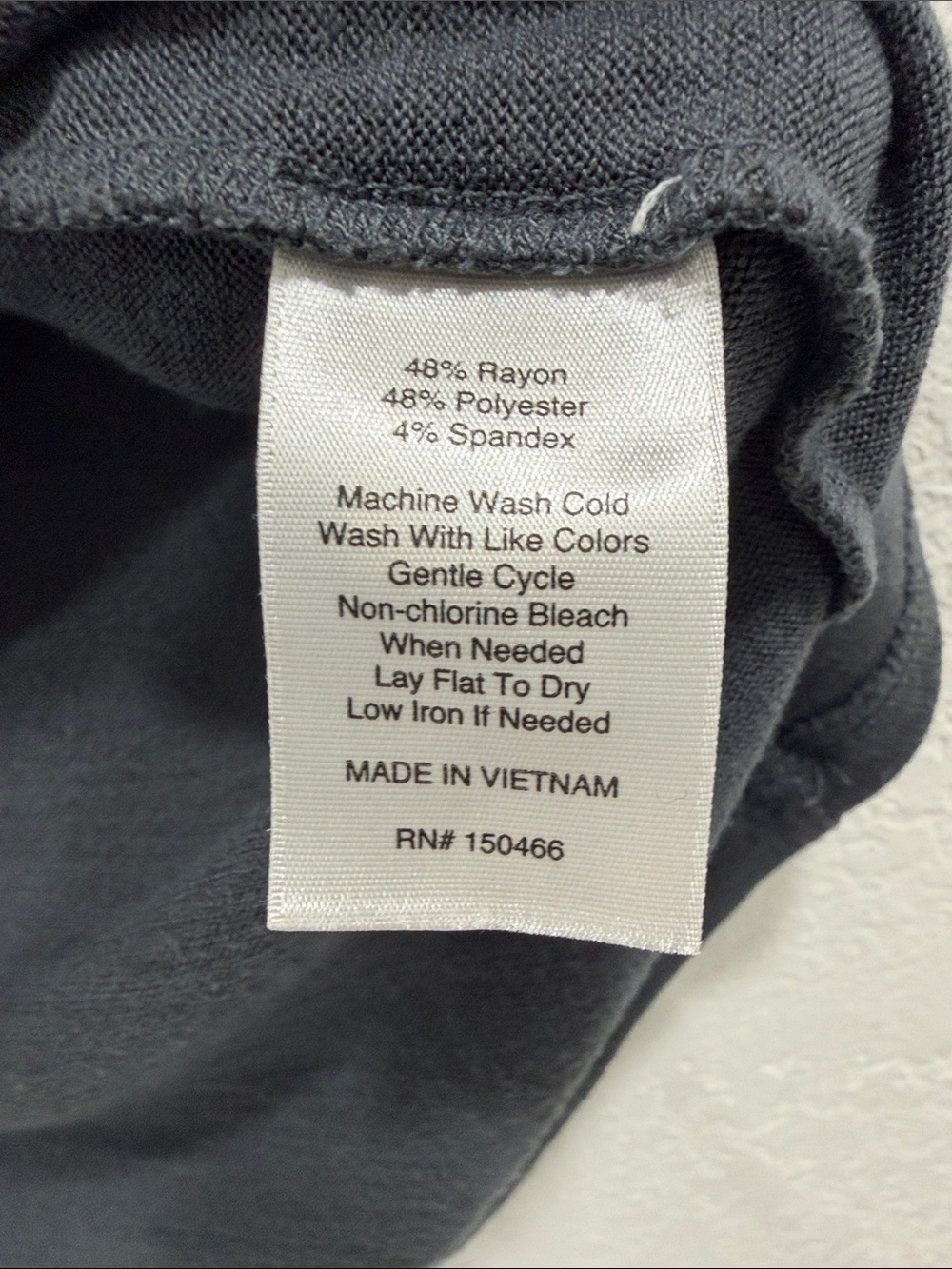 Market & Spruce Dark Grey Cap Sleeve Top with back-lined buttons Medium - Picture 6 of 6